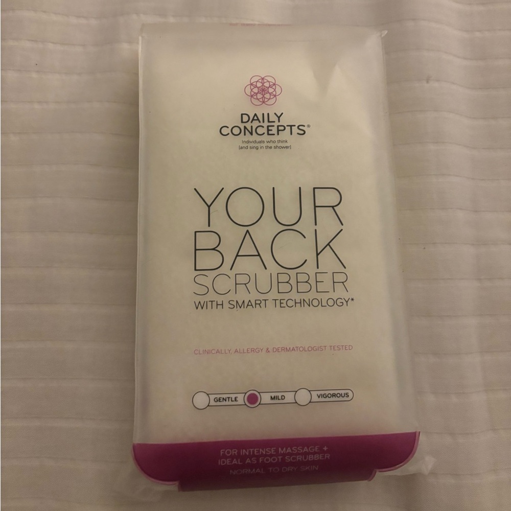 Daily Concepts Your Back Scrubber for Normal to Dry Skin, Sealed, New